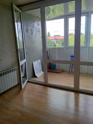 Сдам трехкомнатную (3-комн.) квартиру, Новороссийская ул, 90, Армавир г