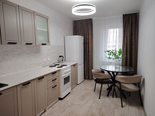 Сдам однокомнатную (1-комн.) квартиру, Яблочкова ул, 3, Пермь г