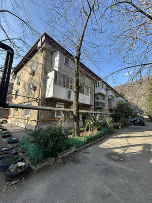 Продам однокомнатную (1-комн.) квартиру, Фрунзе ул, 31, Туапсе г