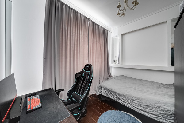 Продам двухкомнатную (2-комн.) квартиру, Новокуркинское ш, 51, Москва г