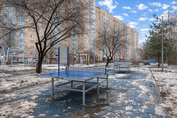 Продам двухкомнатную (2-комн.) квартиру, Новокуркинское ш, 51, Москва г