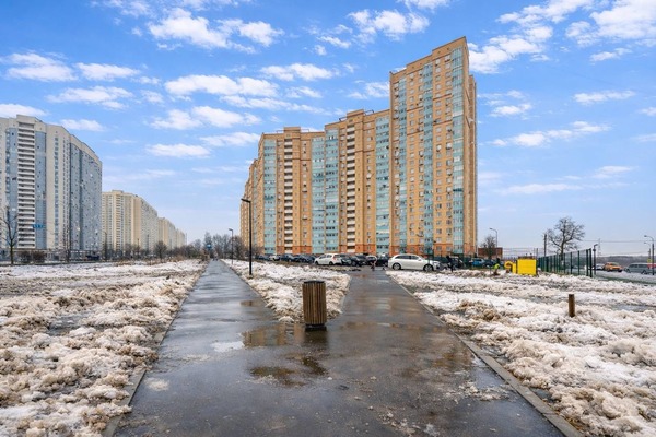 Продам двухкомнатную (2-комн.) квартиру, Новокуркинское ш, 51, Москва г