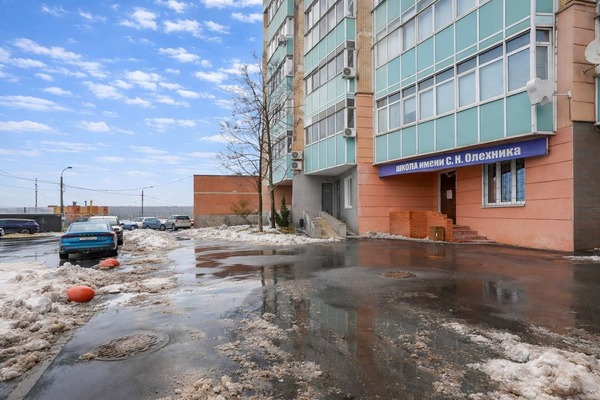 Продам двухкомнатную (2-комн.) квартиру, Новокуркинское ш, 51, Москва г