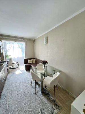 Продам однокомнатную (1-комн.) квартиру, Родниковая ул, 2к2, Анапа г