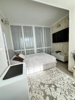 Продам однокомнатную (1-комн.) квартиру, Родниковая ул, 2к2, Анапа г