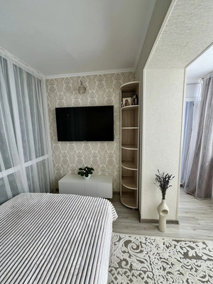 Продам однокомнатную (1-комн.) квартиру, Родниковая ул, 2к2, Анапа г