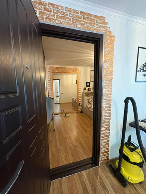 Продам двухкомнатную (2-комн.) квартиру, Горького ул, 631, Витязево с