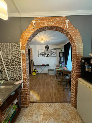 Продам двухкомнатную (2-комн.) квартиру, Горького ул, 631, Витязево с