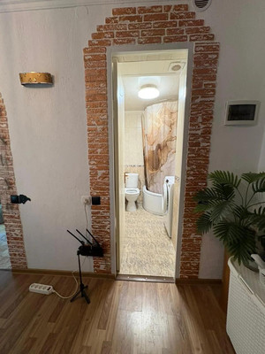 Продам двухкомнатную (2-комн.) квартиру, Горького ул, 631, Витязево с