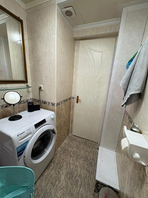 Продам двухкомнатную (2-комн.) квартиру, Горького ул, 631, Витязево с