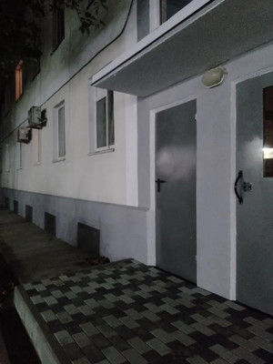 Продам двухкомнатную (2-комн.) квартиру, Горького ул, 631, Витязево с