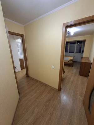 Продам трехкомнатную (3-комн.) квартиру, Горького ул, 72, Анапа г