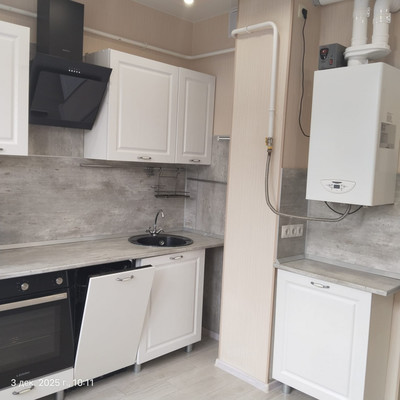 Продам двухкомнатную (2-комн.) квартиру, Крестьянская ул, 27к3, Анапа г