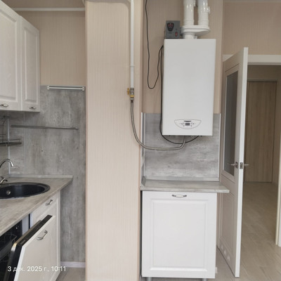 Продам двухкомнатную (2-комн.) квартиру, Крестьянская ул, 27к3, Анапа г