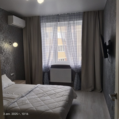 Продам двухкомнатную (2-комн.) квартиру, Крестьянская ул, 27к3, Анапа г