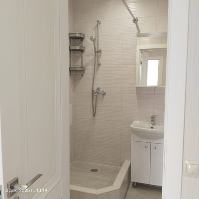 Продам двухкомнатную (2-комн.) квартиру, Крестьянская ул, 27к3, Анапа г