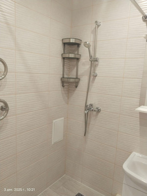 Продам двухкомнатную (2-комн.) квартиру, Крестьянская ул, 27к3, Анапа г