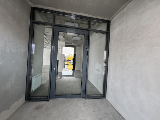 Сдам торговое помещение 108,8 м2, Сергея Есенина ул, 22, Пермь г