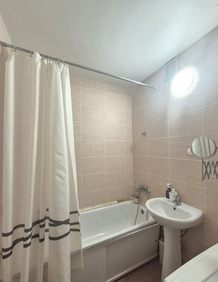 Продам трехкомнатную (3-комн.) квартиру, Станкевича ул, 45, Воронеж г