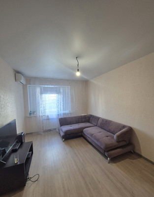 Продам трехкомнатную (3-комн.) квартиру, Станкевича ул, 45, Воронеж г