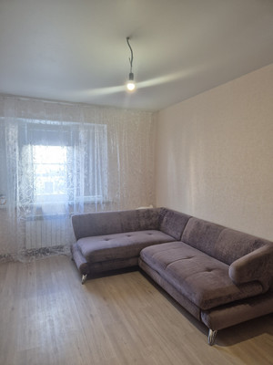 Продам трехкомнатную (3-комн.) квартиру, Станкевича ул, 45, Воронеж г