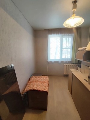 Продам трехкомнатную (3-комн.) квартиру, Антона Петрова ул, 222, Барнаул г