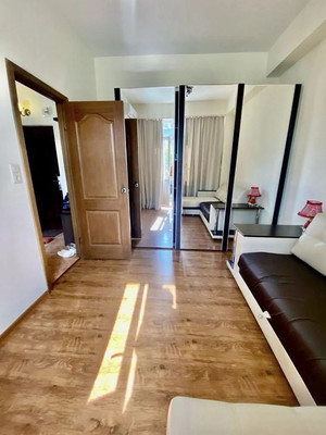 Продам однокомнатную (1-комн.) квартиру, Следопытов ул, 9а, Раздольное с