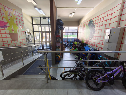 Продам однокомнатную (1-комн.) квартиру, 5-ый квартал (Южные горки мкр) ул, 1, Мещерино п