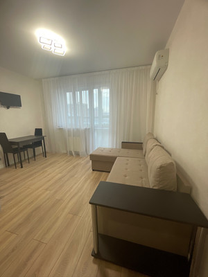 Сдам однокомнатную (1-комн.) квартиру, им. генерала Корнилова ул, 1к1, Краснодар г