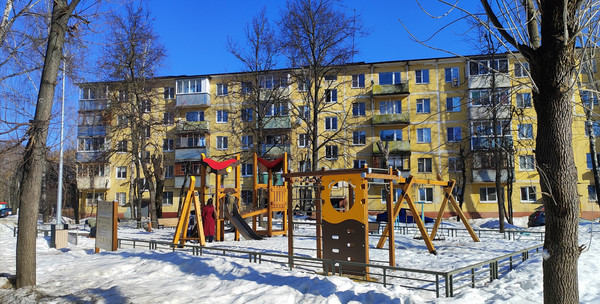 Продам двухкомнатную (2-комн.) квартиру, Советская ул, 100А, Глазово д