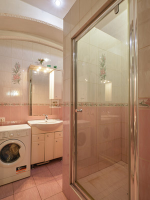 Продам двухкомнатную (2-комн.) квартиру, Колокольная ул, 11, Санкт-Петербург г