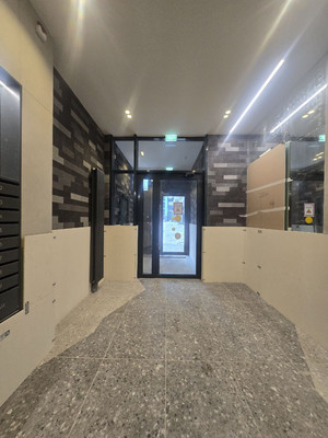 Продам трехкомнатную (3-комн.) квартиру, Эдварда Грига ул, 7, Сосенское п