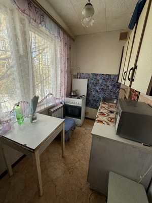 Продам двухкомнатную (2-комн.) квартиру, Ивовая ул, 3, Алексеевка д