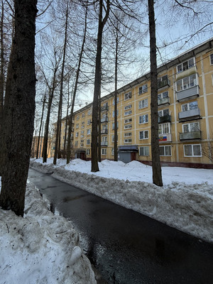 Продам двухкомнатную (2-комн.) квартиру, Ивовая ул, 3, Алексеевка д