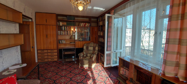 Сдам двухкомнатную (2-комн.) квартиру, Среднеохтинский пр-кт, 3к2, Санкт-Петербург г