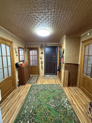 Продам трехкомнатную (3-комн.) квартиру, Строителей ул, 103, Ханты-Мансийск г