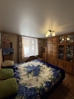 Продам трехкомнатную (3-комн.) квартиру, Строителей ул, 103, Ханты-Мансийск г