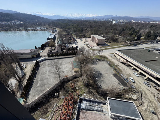 Продам двухкомнатную (2-комн.) квартиру, Лермонтова ул, 1, Нальчик г