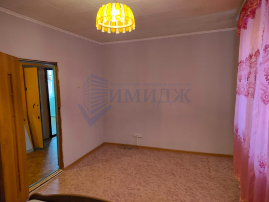 Сдам двухкомнатную (2-комн.) квартиру, Парашютная ул, 19А, Красноярск г