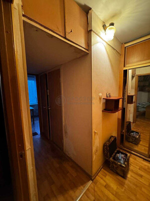 Продам однокомнатную (1-комн.) квартиру, Ореховый б-р, 39к2, Москва г