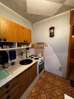 Продам однокомнатную (1-комн.) квартиру, Ореховый б-р, 39к2, Москва г