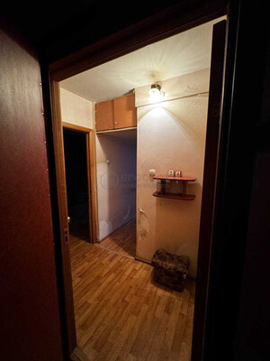 Продам однокомнатную (1-комн.) квартиру, Ореховый б-р, 39к2, Москва г