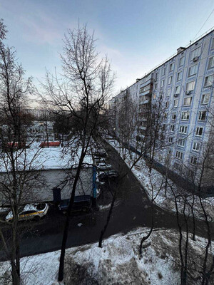 Продам однокомнатную (1-комн.) квартиру, Ореховый б-р, 39к2, Москва г