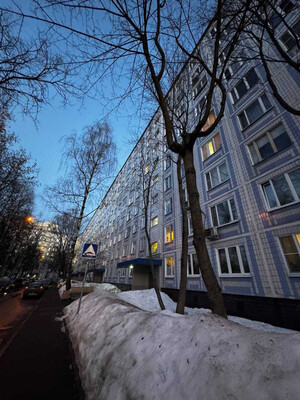 Продам однокомнатную (1-комн.) квартиру, Ореховый б-р, 39к2, Москва г