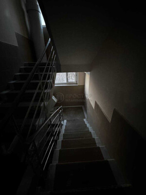 Продам однокомнатную (1-комн.) квартиру, Ореховый б-р, 39к2, Москва г