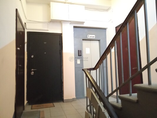 Продам трехкомнатную (3-комн.) квартиру, Мичуринский пр-кт, 54к5, Москва г