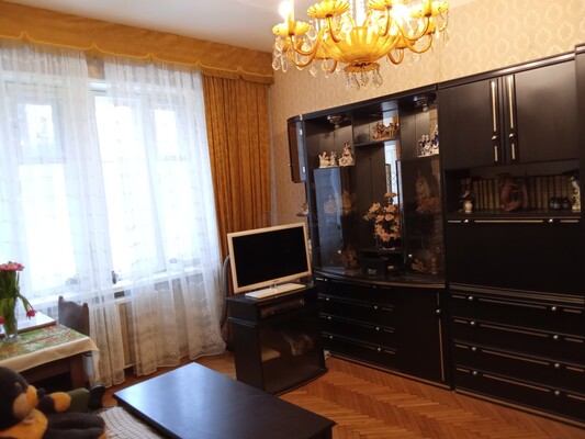 Продам трехкомнатную (3-комн.) квартиру, Мичуринский пр-кт, 54к5, Москва г