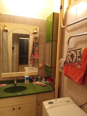 Продам трехкомнатную (3-комн.) квартиру, Мичуринский пр-кт, 54к5, Москва г