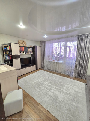 Продам трехкомнатную (3-комн.) квартиру, Ильича ул, 19/43, Казань г