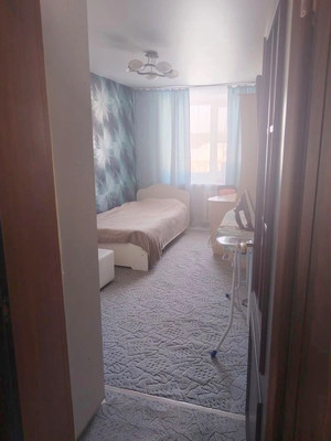 Продам трехкомнатную (3-комн.) квартиру, Ильича ул, 19/43, Казань г